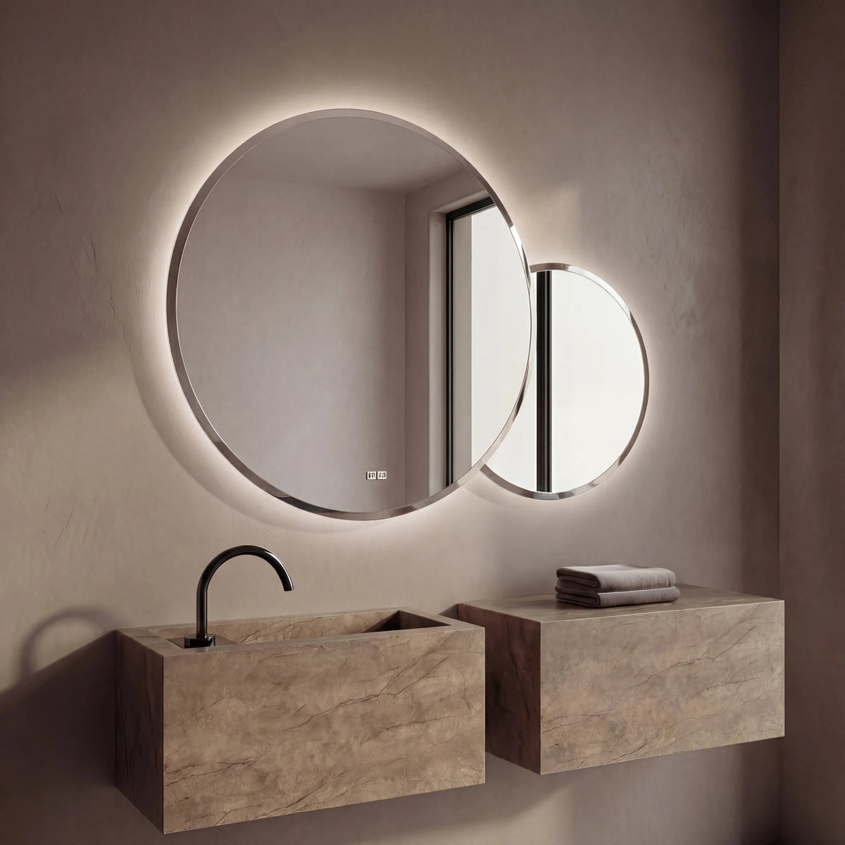 DUO R mirror, Elegance Collection. Claris Company.