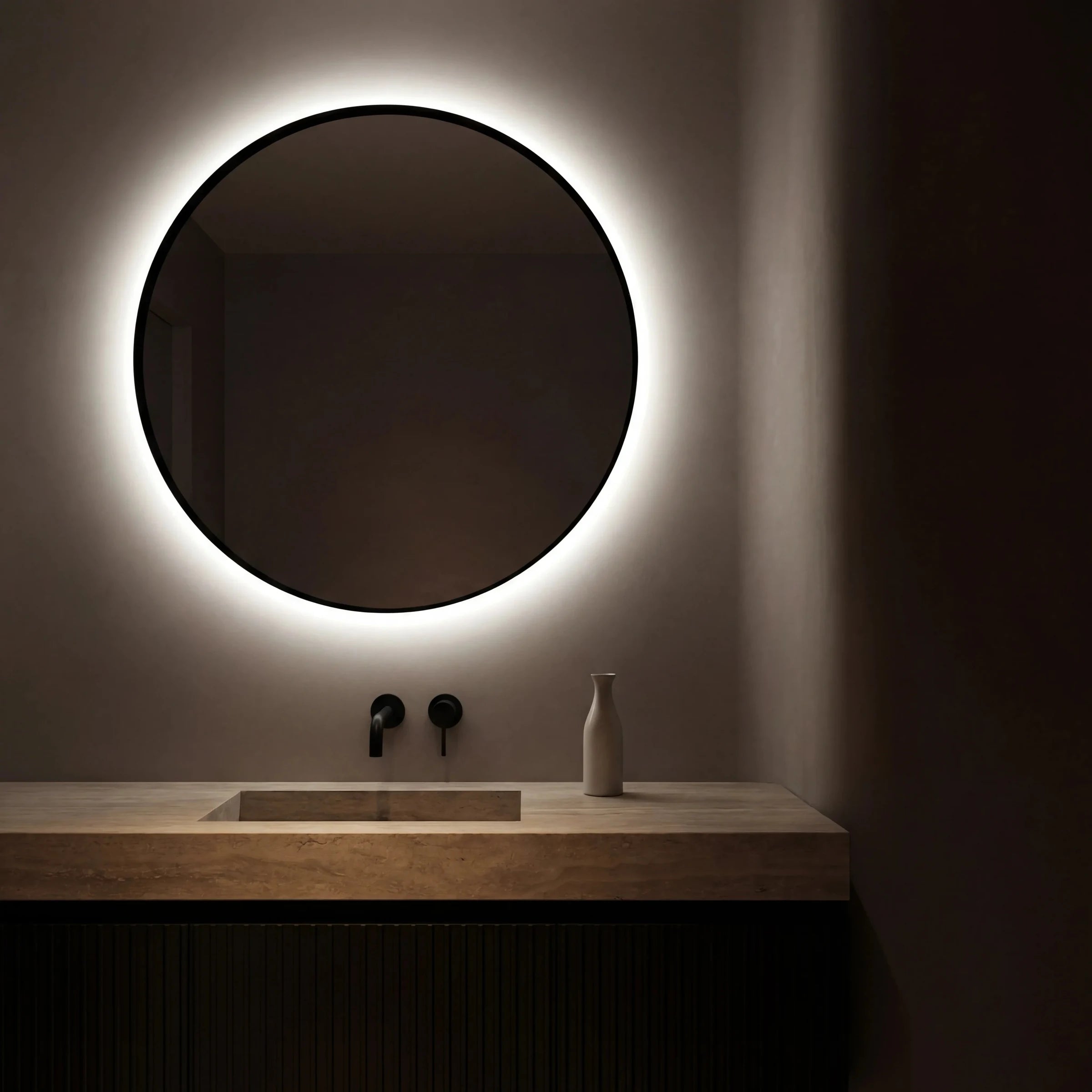 VIANO mirror, Elegance Collection. Claris Company.