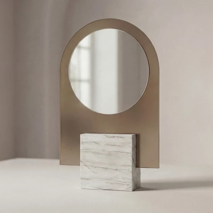 ALICE MINI mirror in a home-living interior, Gemini Collection. Claris Company.