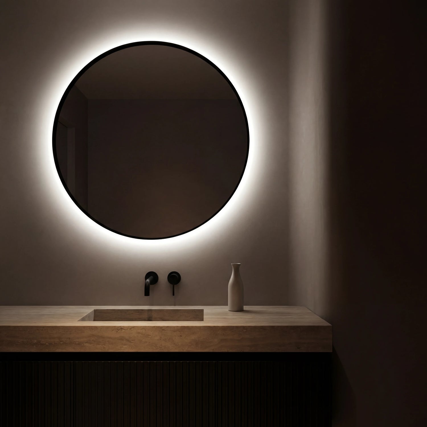VIANO mirror, Elegance Collection. Claris Company.